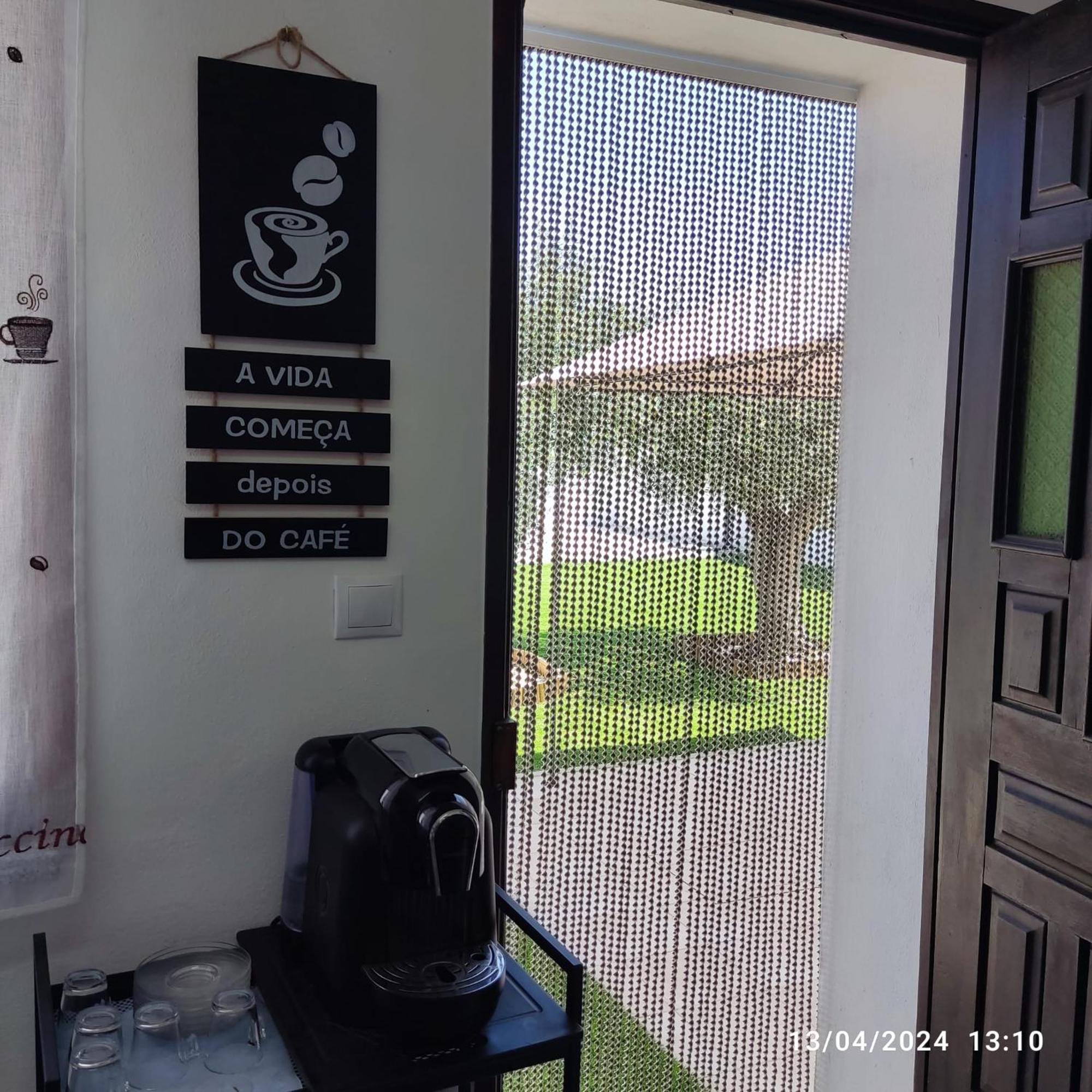 Casa Das Andorinhas Mourao Luaran gambar